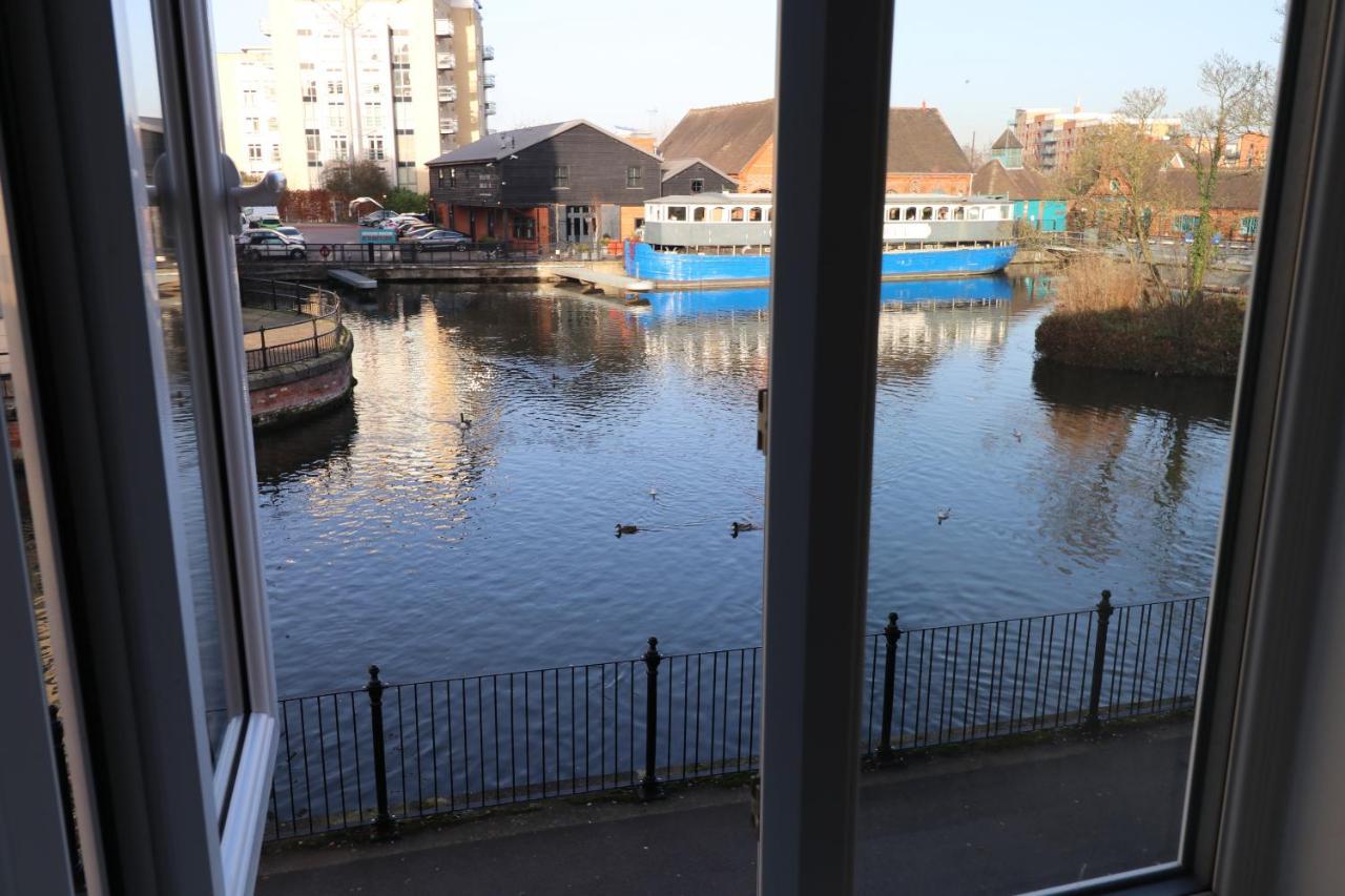 Riverside Rooms Reading Exterior photo